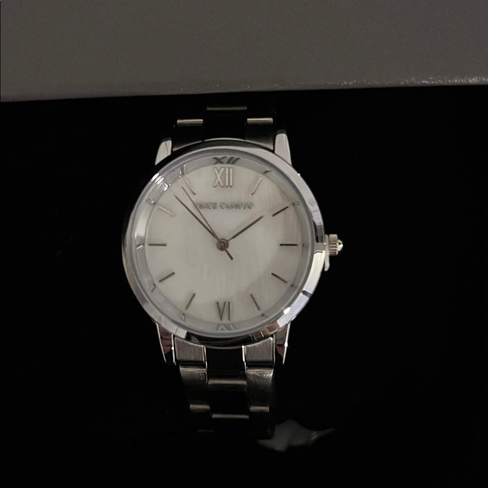 NWT Vince Camuto “Ayla” Silver Watch with White Face - Brand New In Box 2025 - Picture 5 of 7